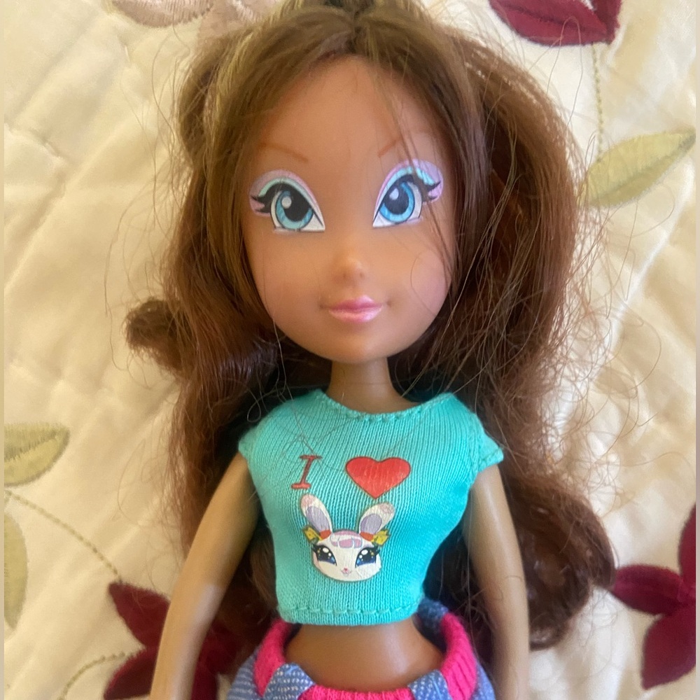 Aishia Winx club Doll